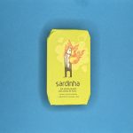 Sardinha - Jemně uzené sardinky v pikantním olivovém oleji